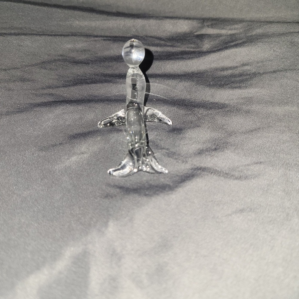 Vintage Clear Blown Glass Seal With A Ball - Picture 4 of 6